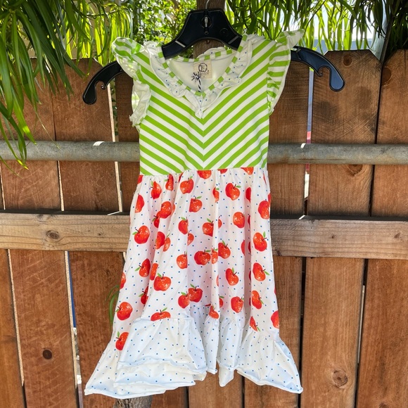 Olive Mae V-Neck Flutter Dress size 3T - Picture 1 of 5